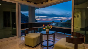 Luxury Ocean Frontage Boutique Suites